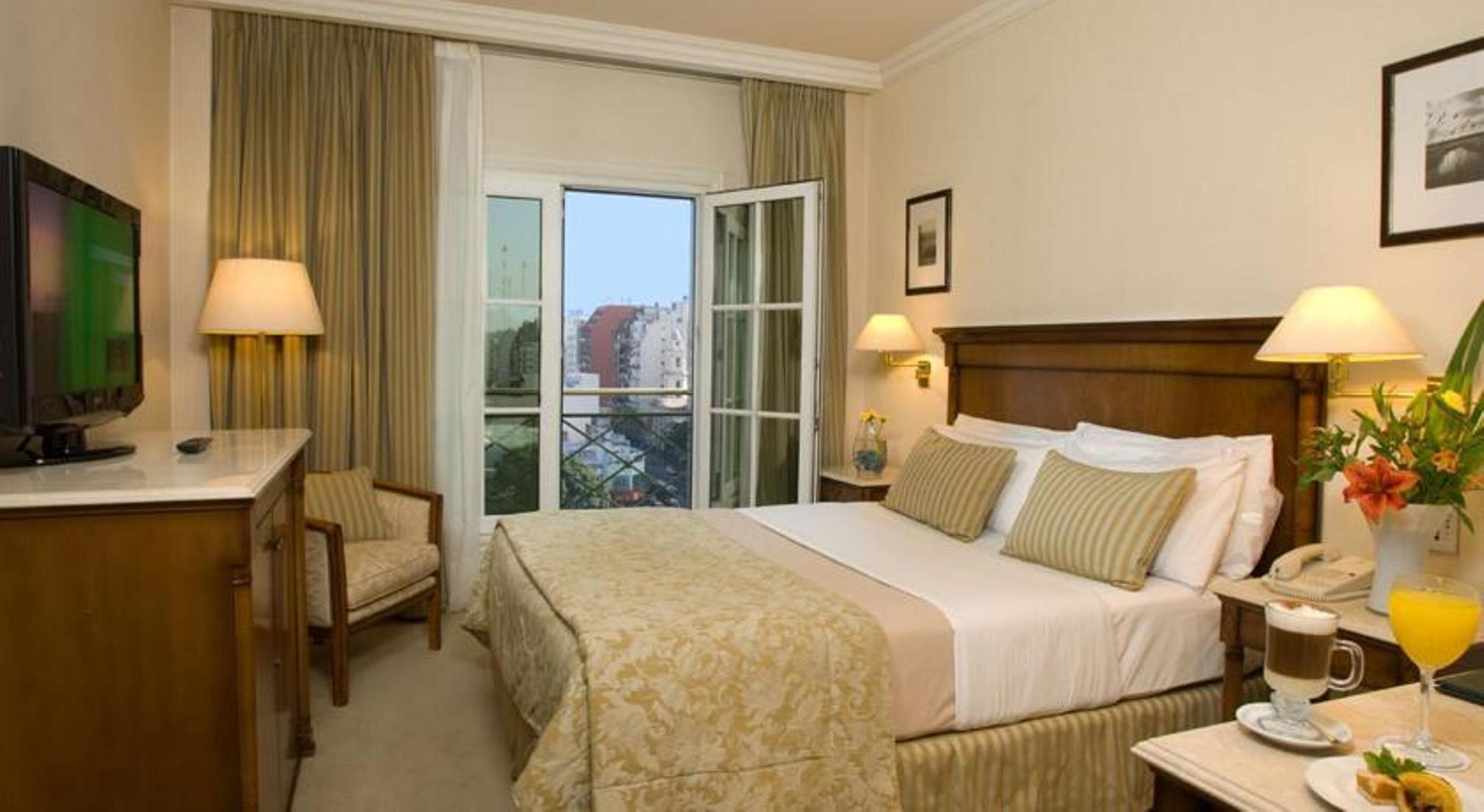 Howard Johnson Hotel 9 De Julio Avenue Buenos Aires Eksteriør billede