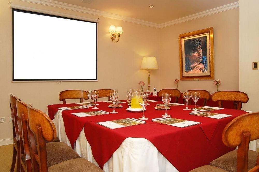 Howard Johnson Hotel 9 De Julio Avenue Buenos Aires Faciliteter billede