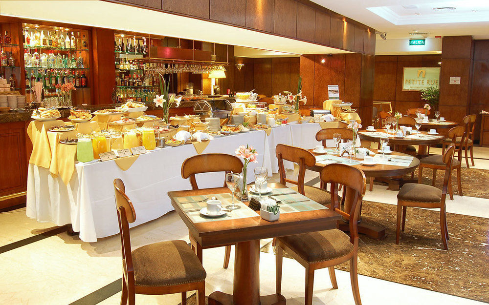 Howard Johnson Hotel 9 De Julio Avenue Buenos Aires Restaurant billede