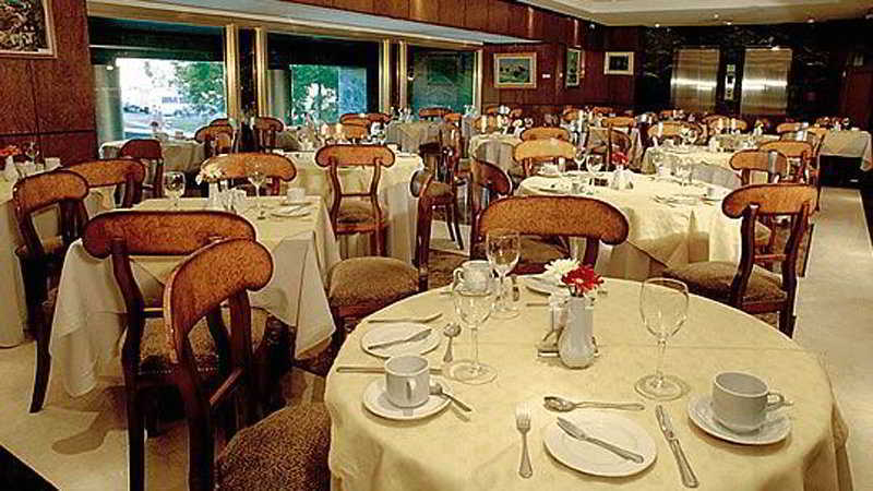 Howard Johnson Hotel 9 De Julio Avenue Buenos Aires Eksteriør billede