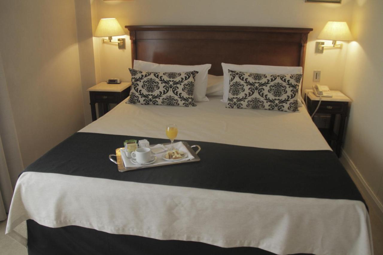 Howard Johnson Hotel 9 De Julio Avenue Buenos Aires Eksteriør billede