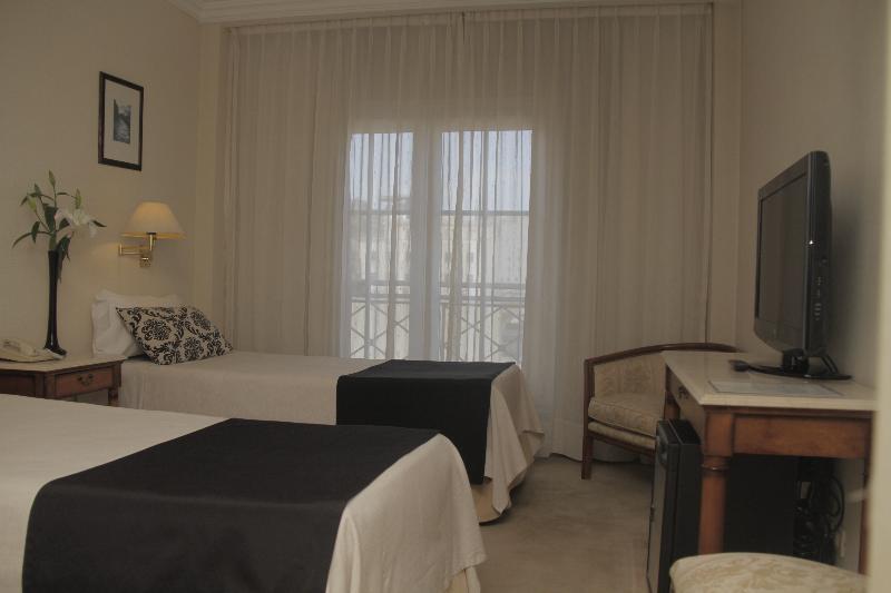 Howard Johnson Hotel 9 De Julio Avenue Buenos Aires Eksteriør billede